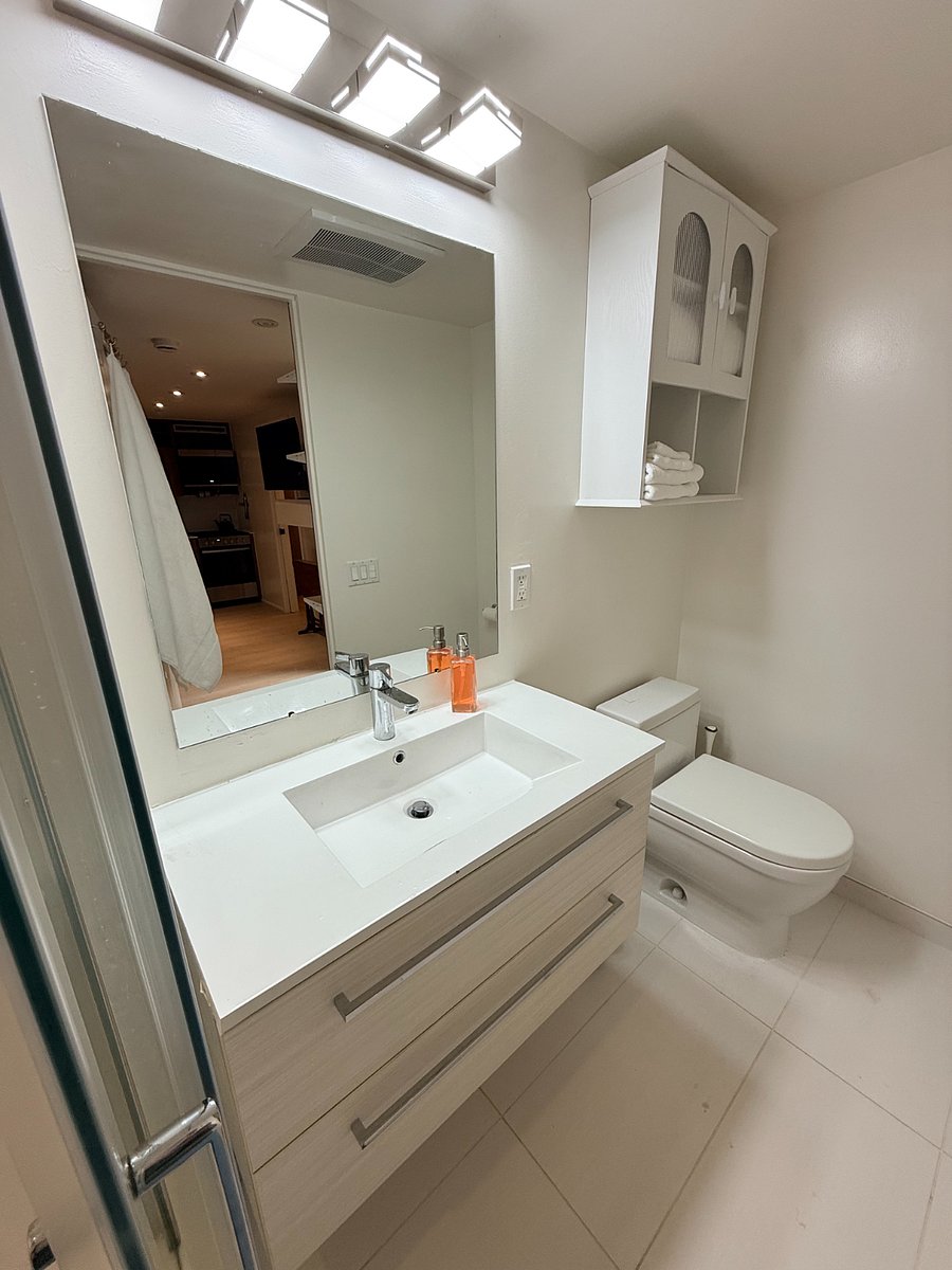 Furnished Finder property 1054487_1 photo 14