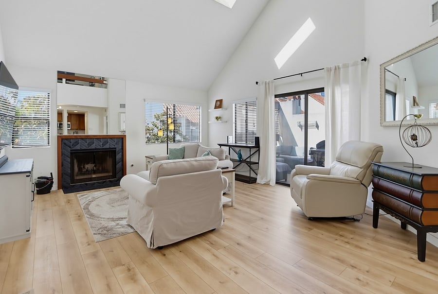 Furnished Finder property 1054494_1 photo 12