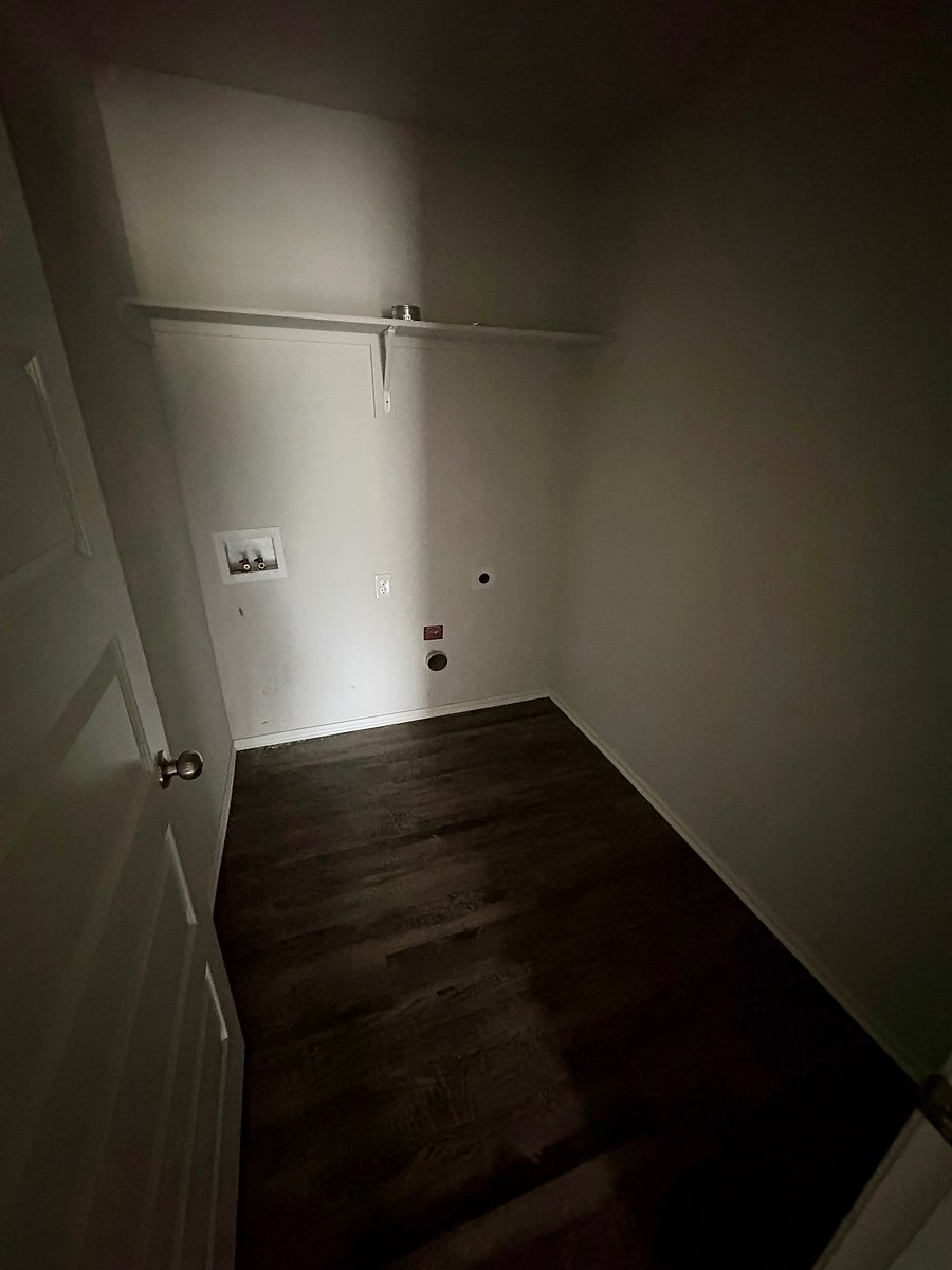 Furnished Finder property 1054499_1 photo 8