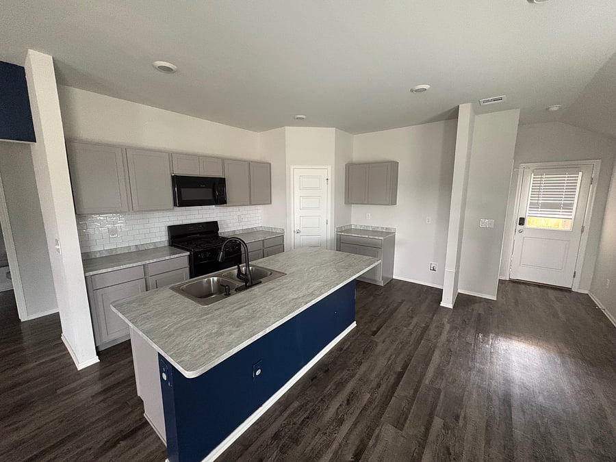 Furnished Finder property 1054499_1 photo 7