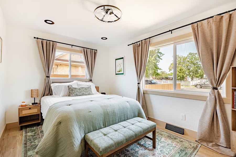 Furnished Finder property 1054527_1 photo 8