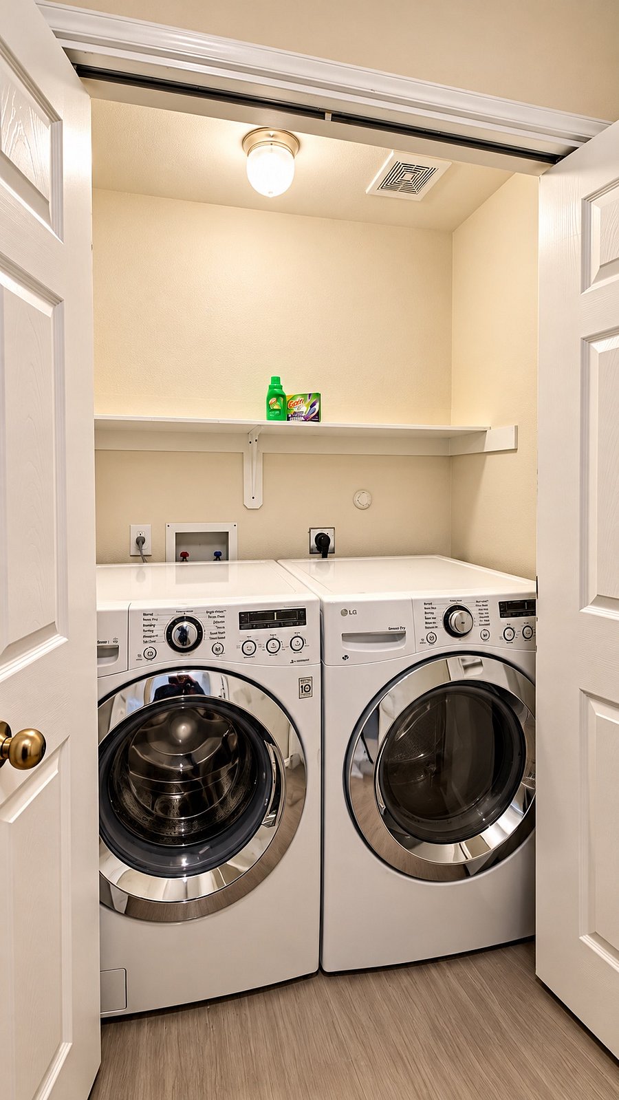 Furnished Finder property 1054528_1 photo 29