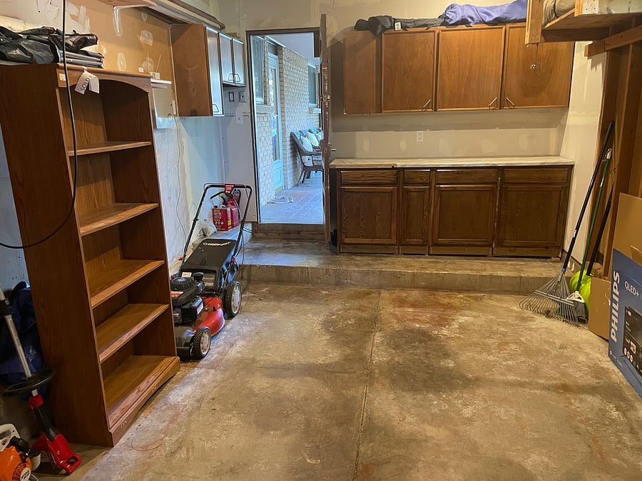 One car garage with workbench