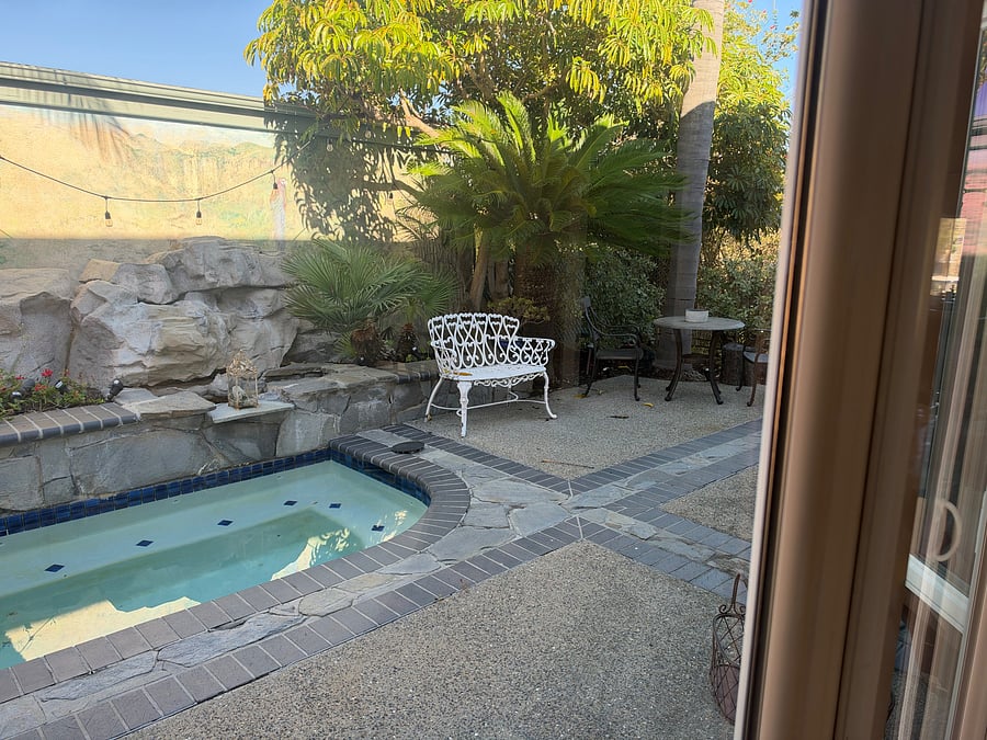Furnished Finder property 1054549_1 photo 16