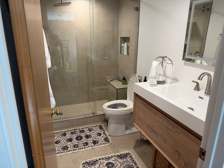 Furnished Finder property 1054549_1 photo 15