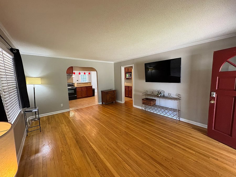 Furnished Finder property 1054557_1 photo 2