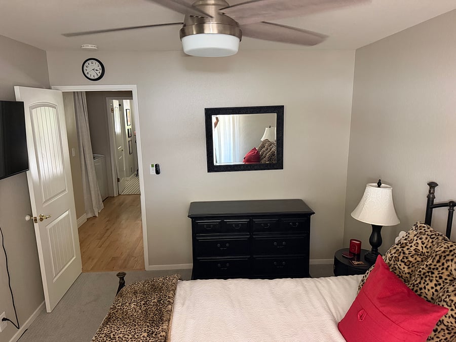 Furnished Finder property 1054561_1 photo 11