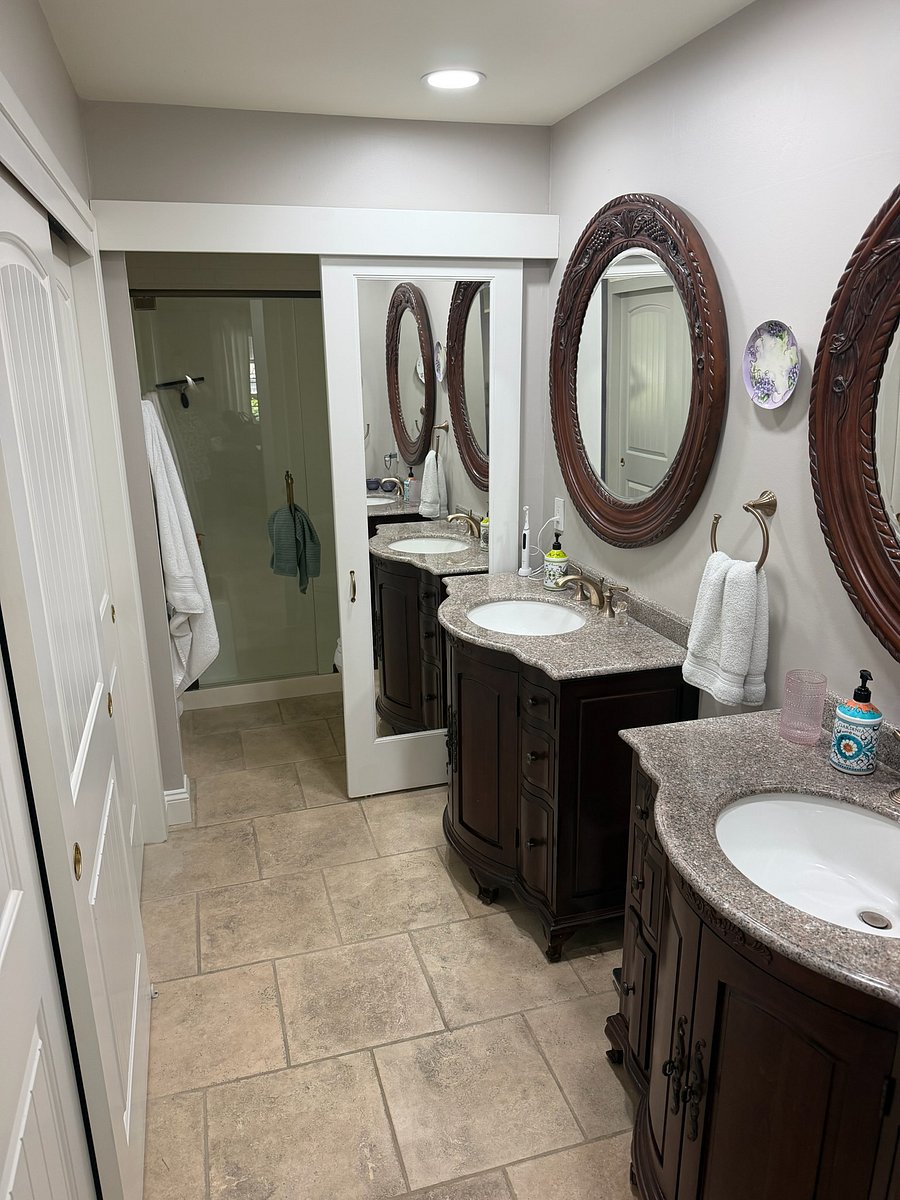 Furnished Finder property 1054561_1 photo 20