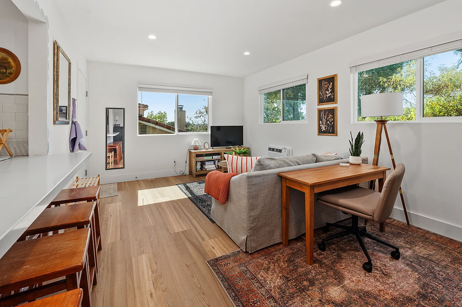 Furnished Finder property 1054562_1 photo 7