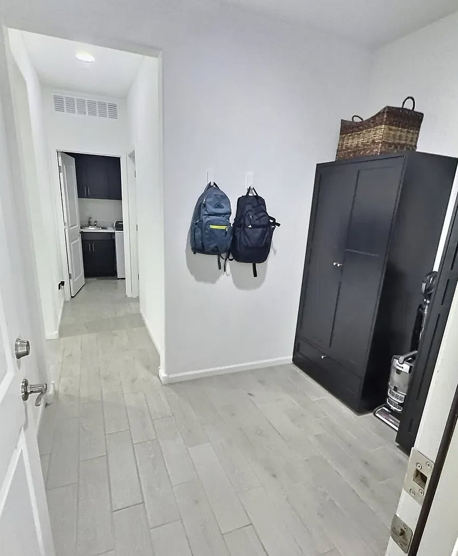 Furnished Finder property 1054564_1 photo 23