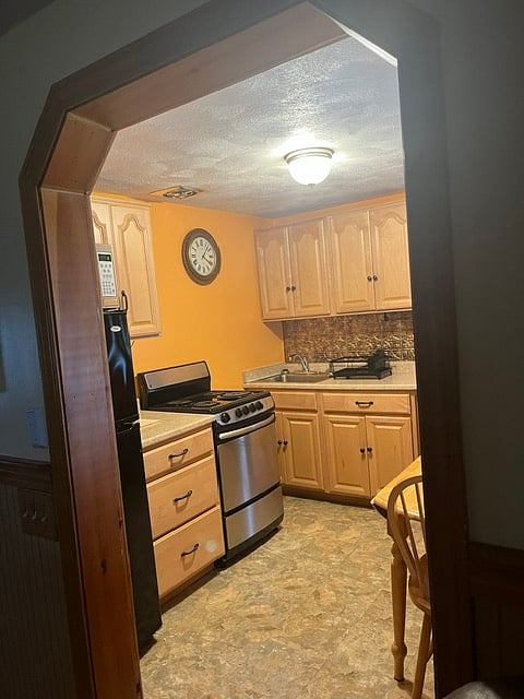 Furnished Finder property 1054585_1 photo 8