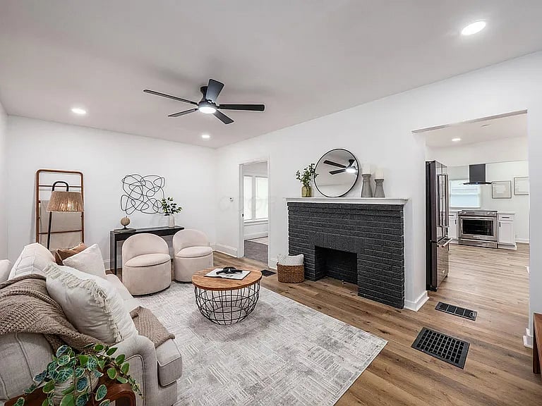Furnished Finder property 1054597_1 photo 3