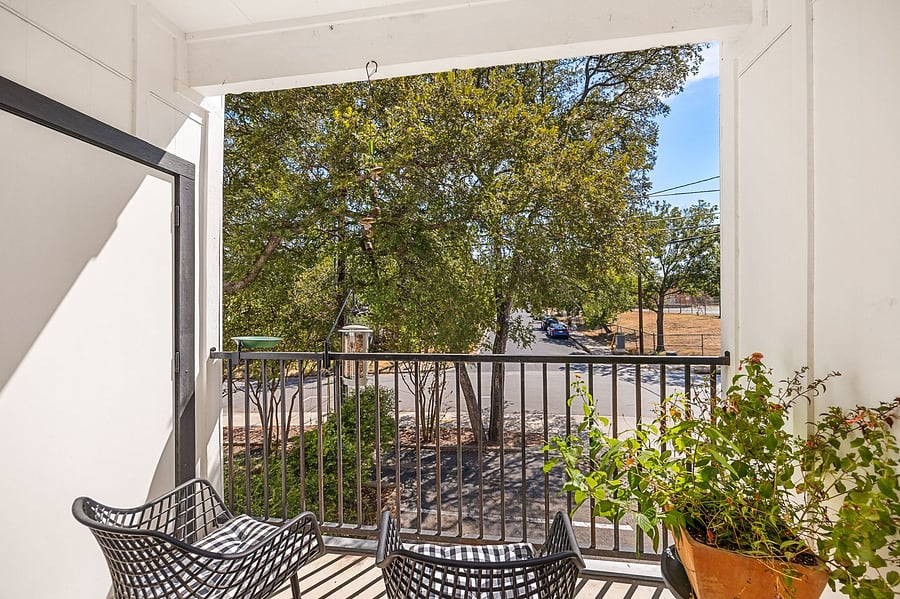Furnished Finder property 1054599_1 photo 10