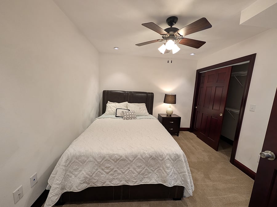 Furnished Finder property 1054618_1 photo 3