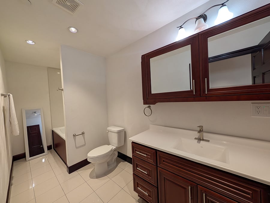 Furnished Finder property 1054618_1 photo 4