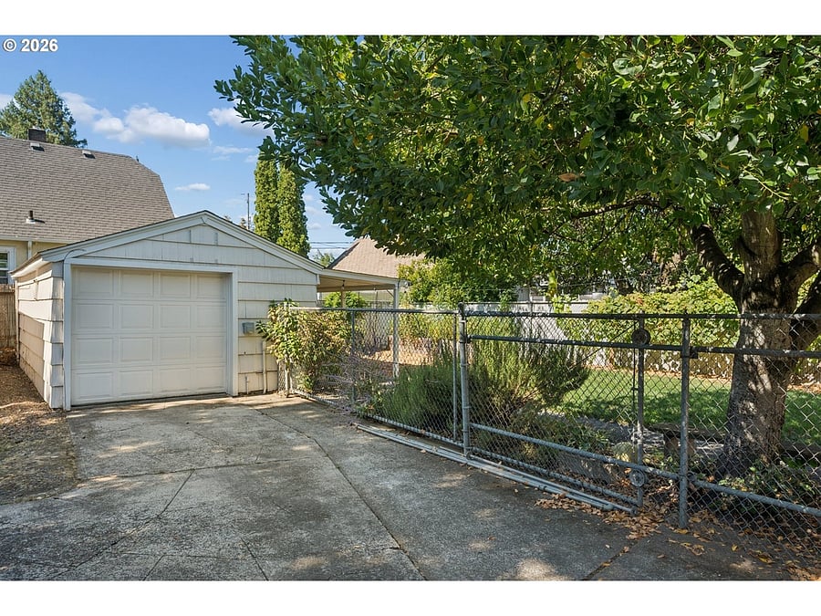 Furnished Finder property 1054622_1 photo 18