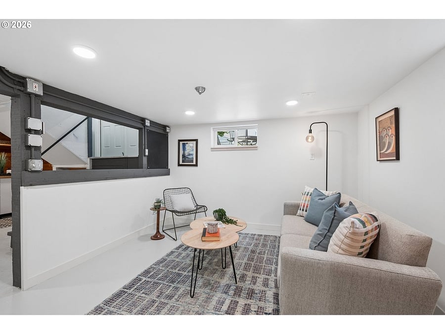 Furnished Finder property 1054622_1 photo 13