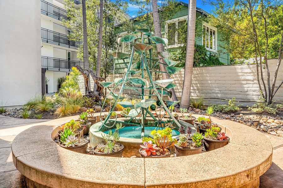 Furnished Finder property 1054624_1 photo 13
