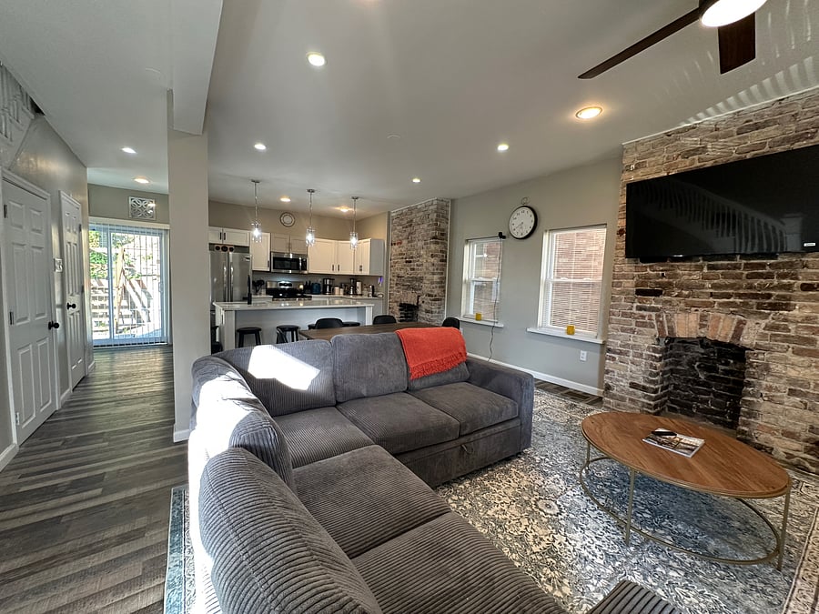 Furnished Finder property 1054625_1 photo 1