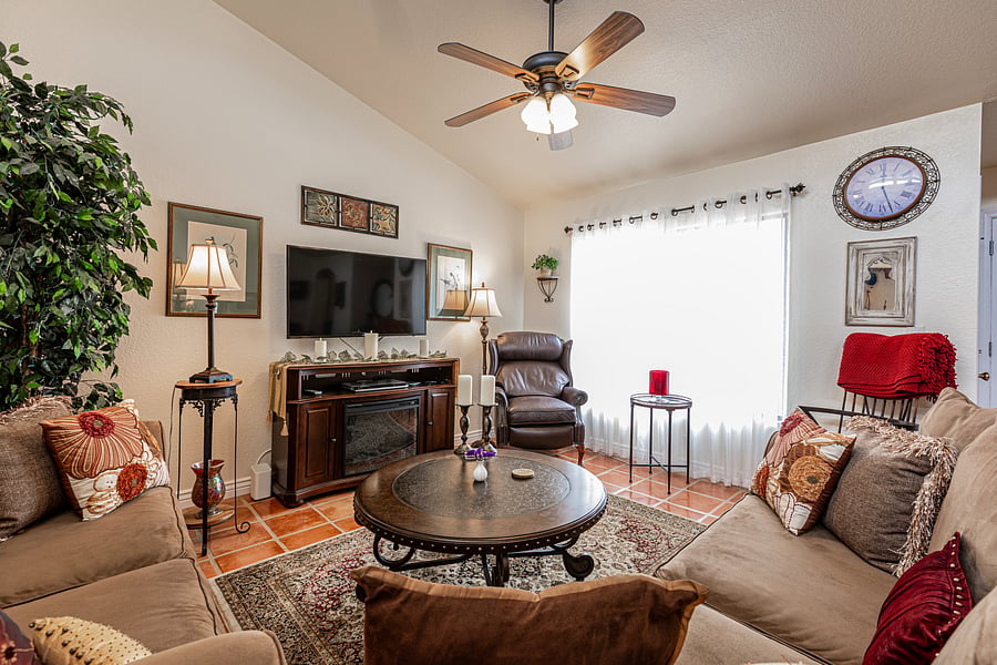 Furnished Finder property 1054627_1 photo 12