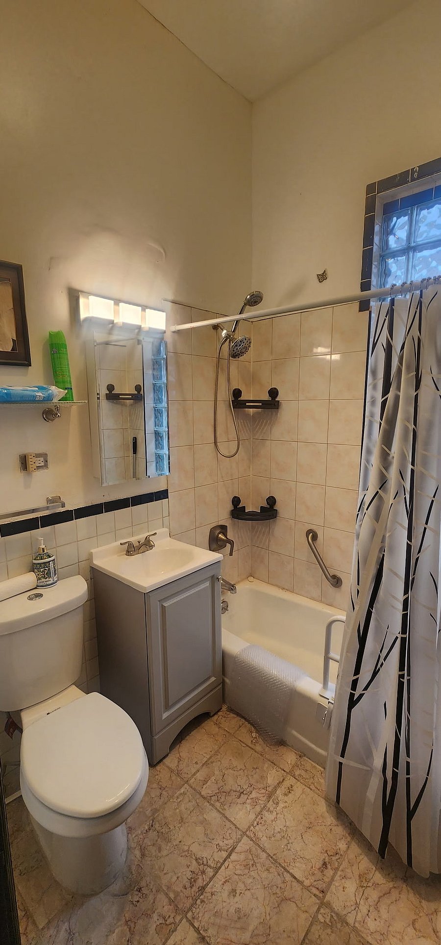Furnished Finder property 1054643_1 photo 6