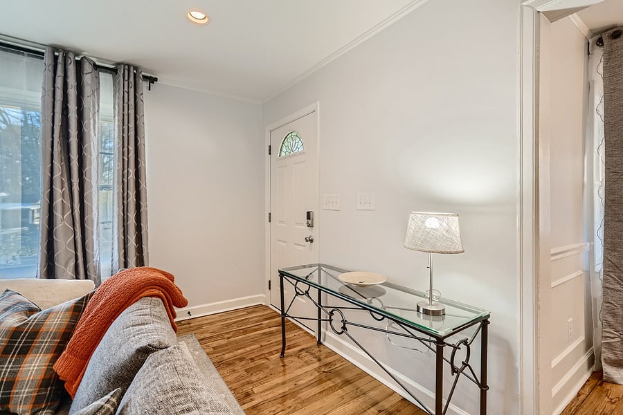 Furnished Finder property 1054644_1 photo 2