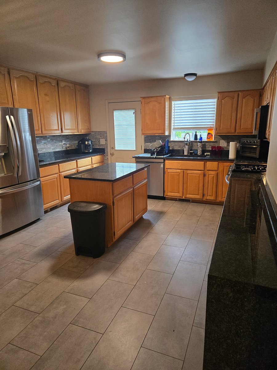 Furnished Finder property 1054647_1 photo 22