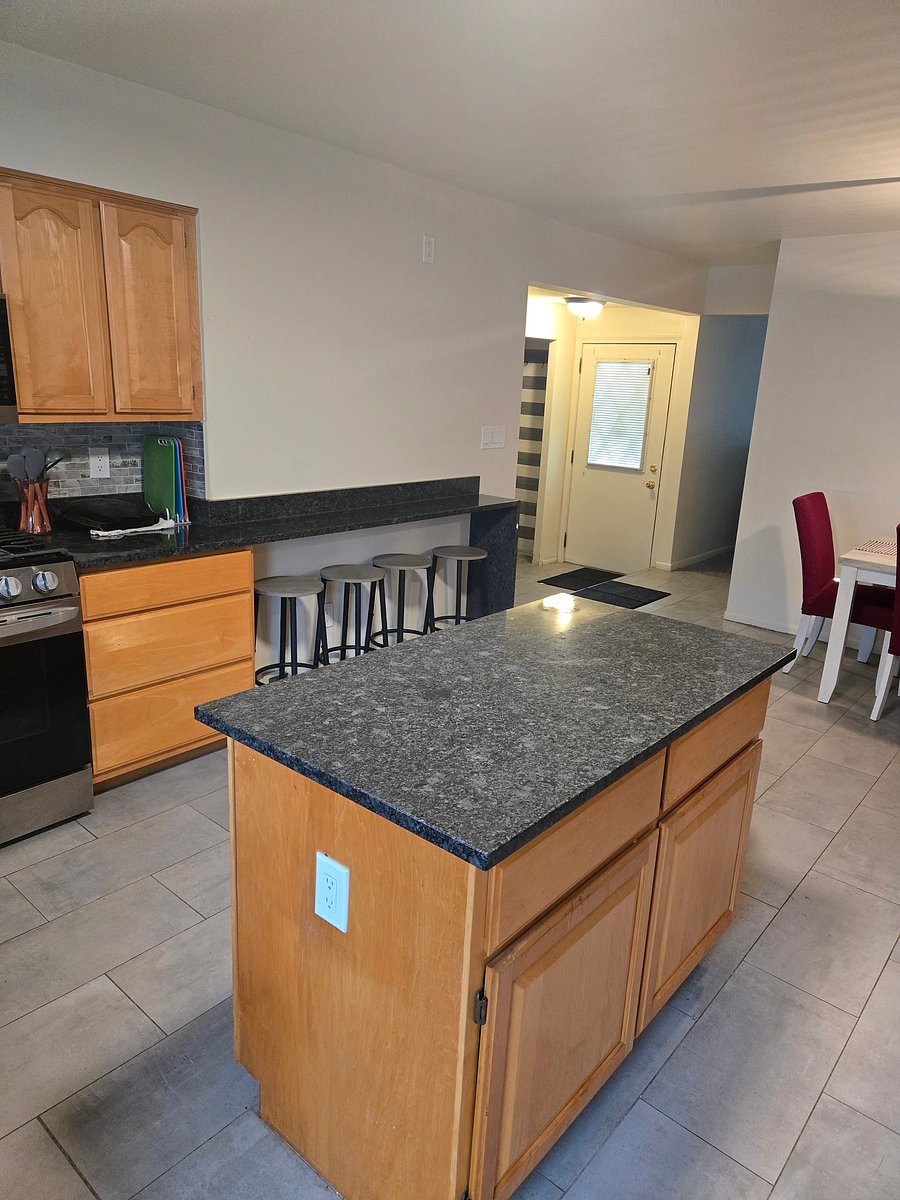 Furnished Finder property 1054647_1 photo 21