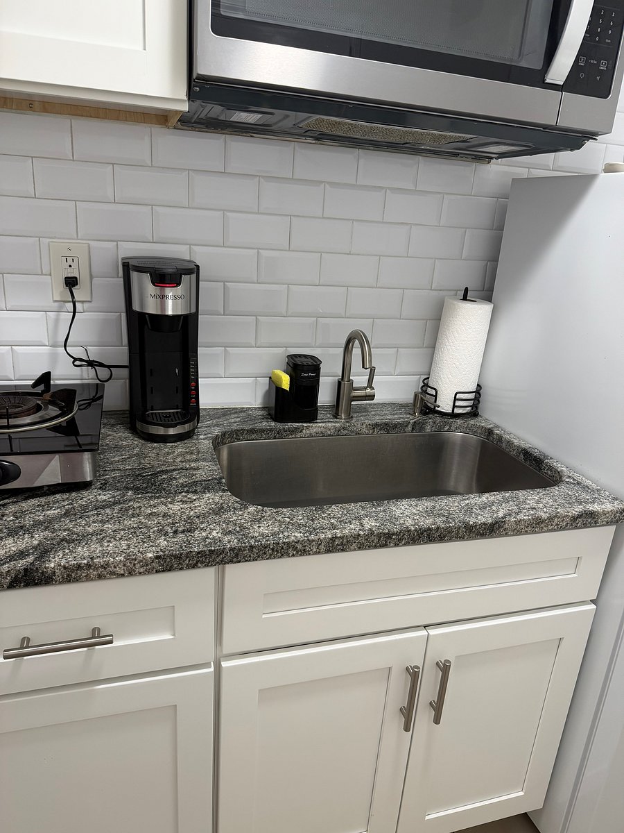Furnished Finder property 1054671_1 photo 8