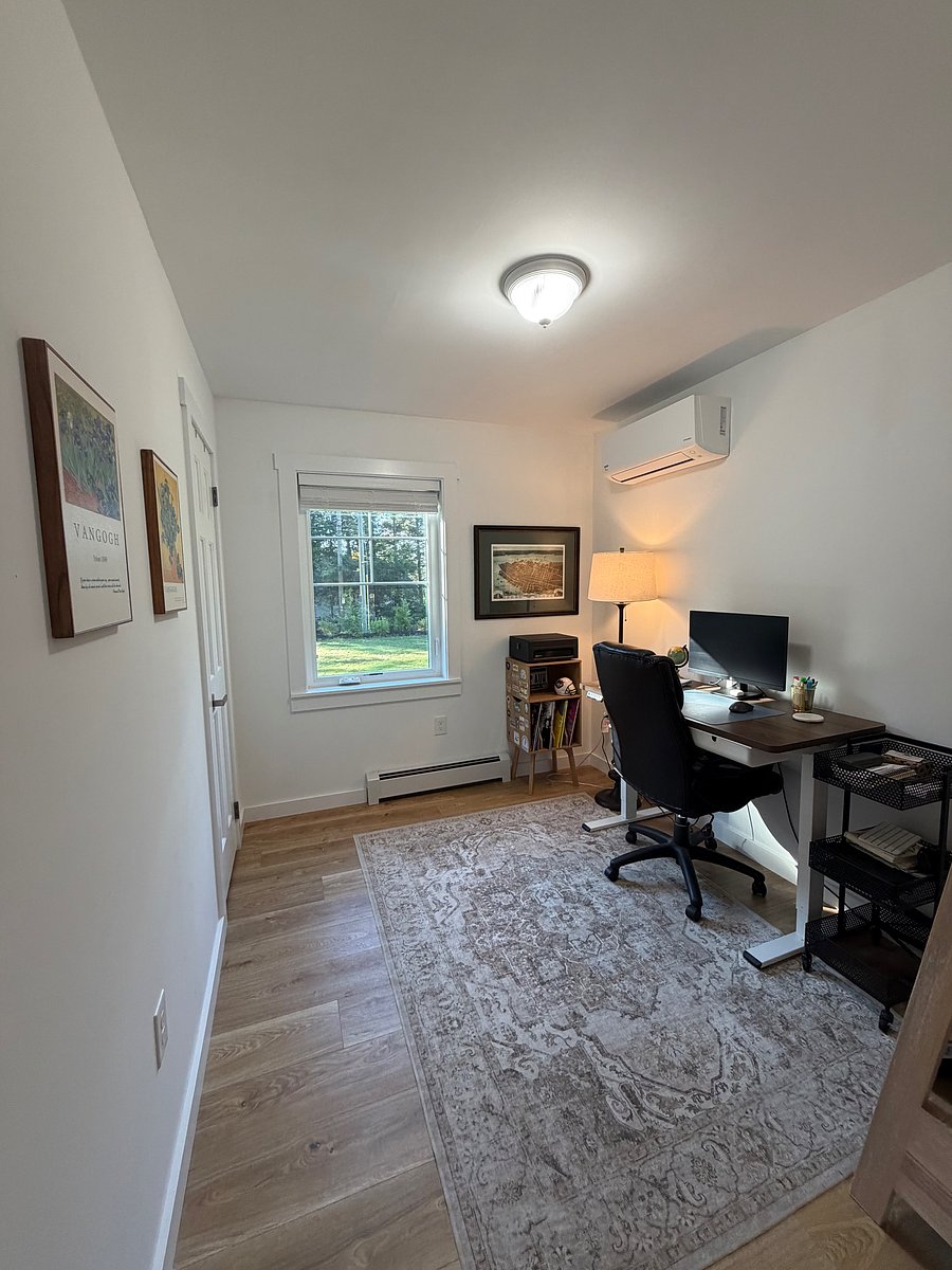 Furnished Finder property 1054702_1 photo 32