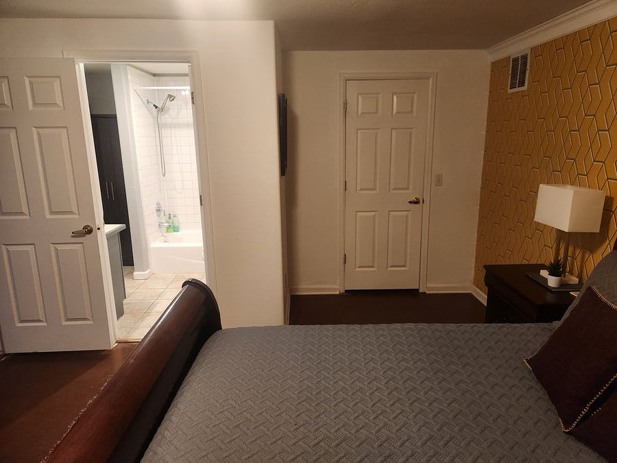 Furnished Finder property 1054709_1 photo 24