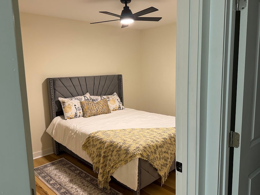 Furnished Finder property 1054717_1 photo 10