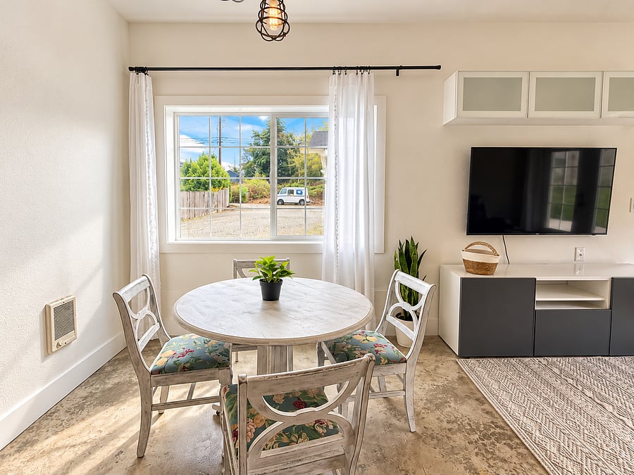 Furnished Finder property 1054724_1 photo 2