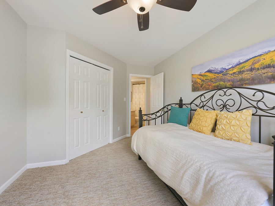 Furnished Finder property 1054737_1 photo 25