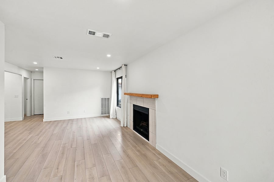 Furnished Finder property 1054741_1 photo 13