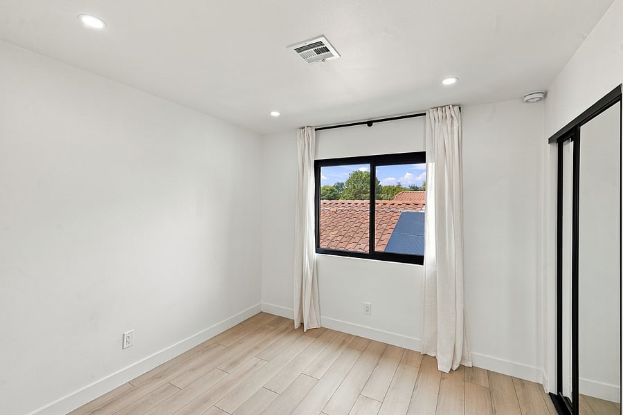 Furnished Finder property 1054741_1 photo 39