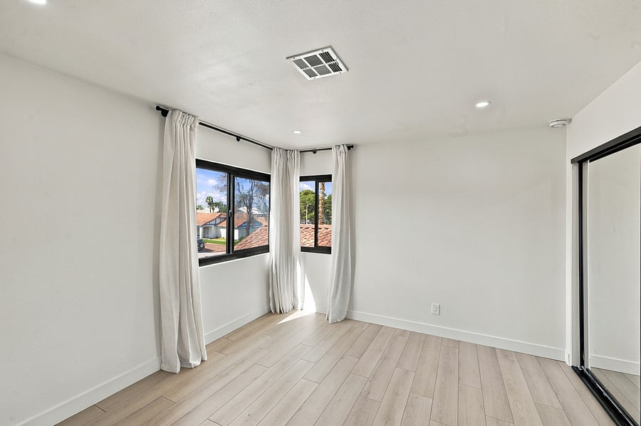 Furnished Finder property 1054741_1 photo 41