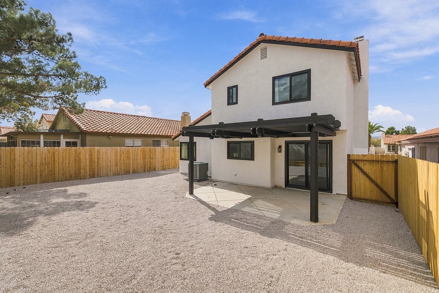 Furnished Finder property 1054741_1 photo 48