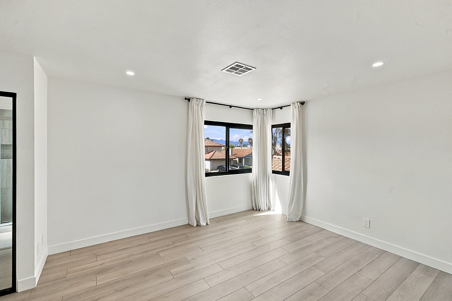 Furnished Finder property 1054741_1 photo 37
