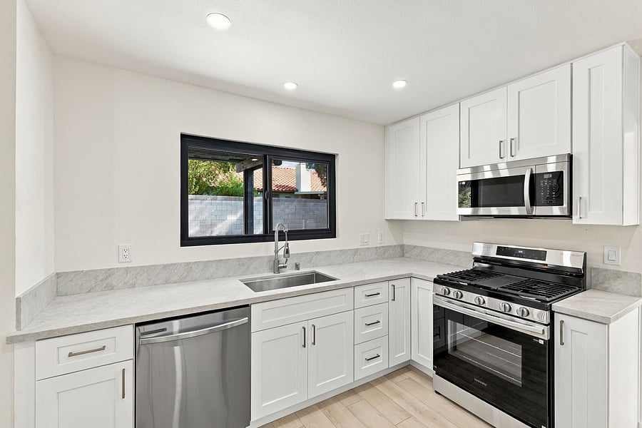 Furnished Finder property 1054741_1 photo 24