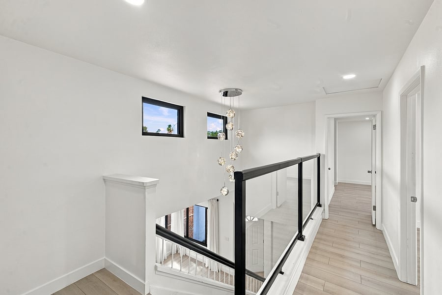 Furnished Finder property 1054741_1 photo 33