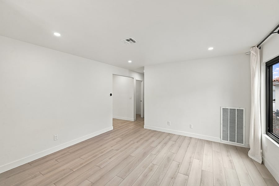 Furnished Finder property 1054741_1 photo 16