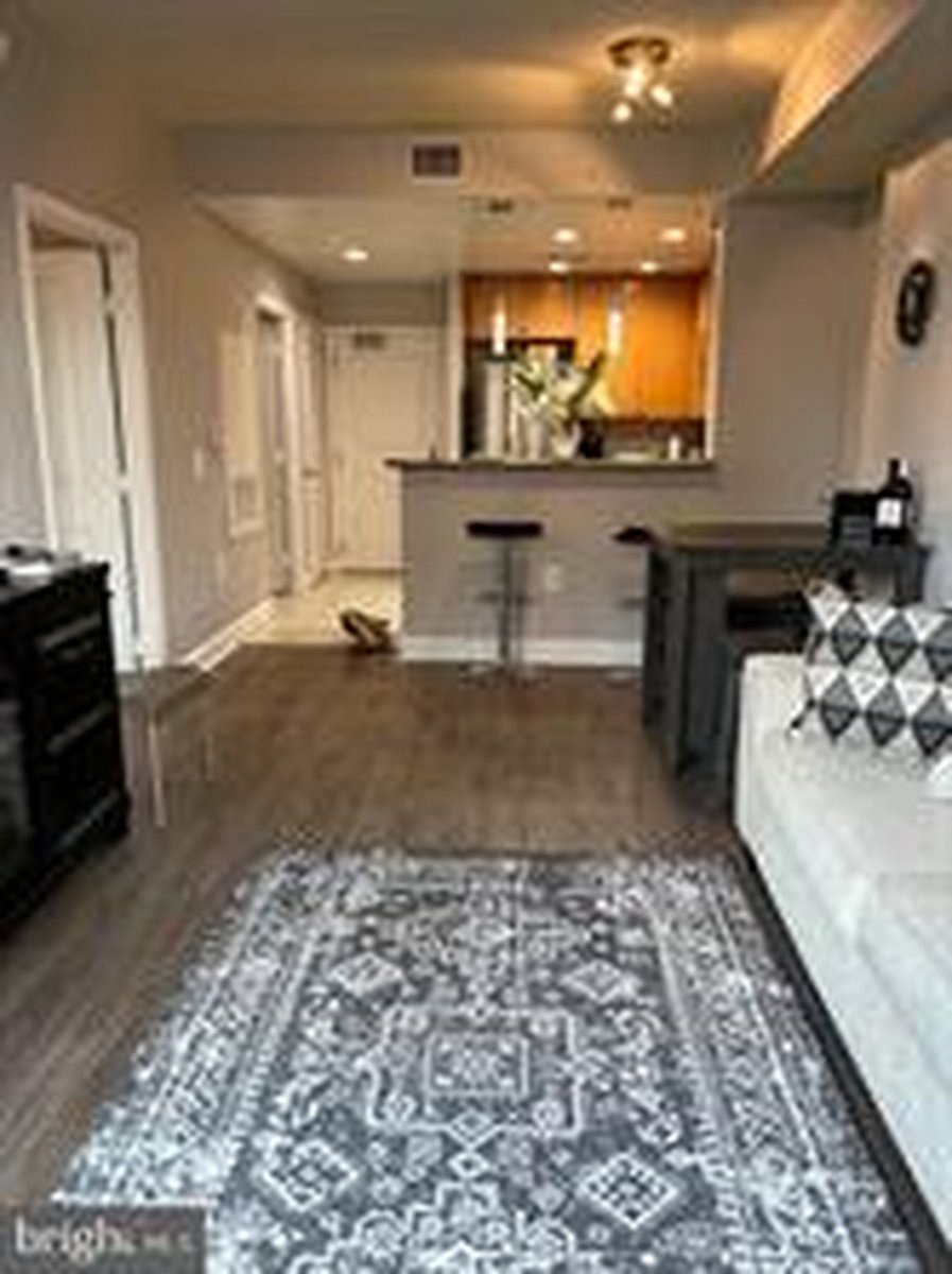 Furnished Finder property 1054746_1 photo 8
