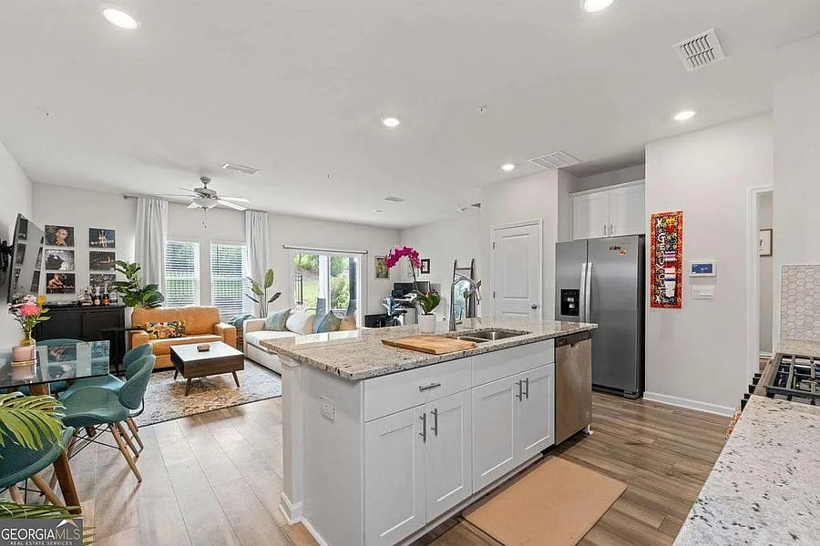 Furnished Finder property 1054748_1 photo 6