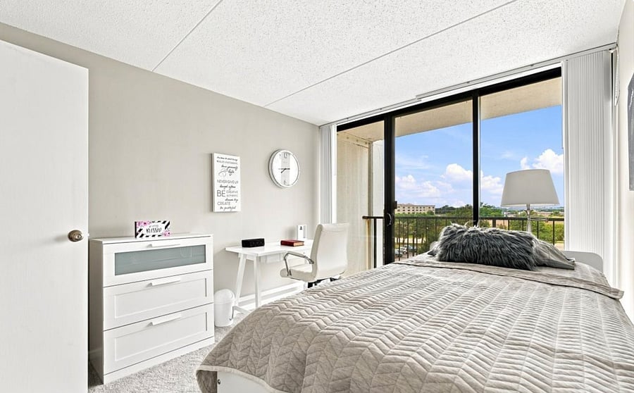 Furnished Finder property 1054755_1 photo 16