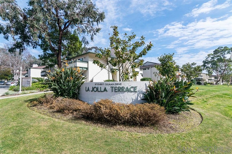 Furnished Finder property 1054779_1 photo 11