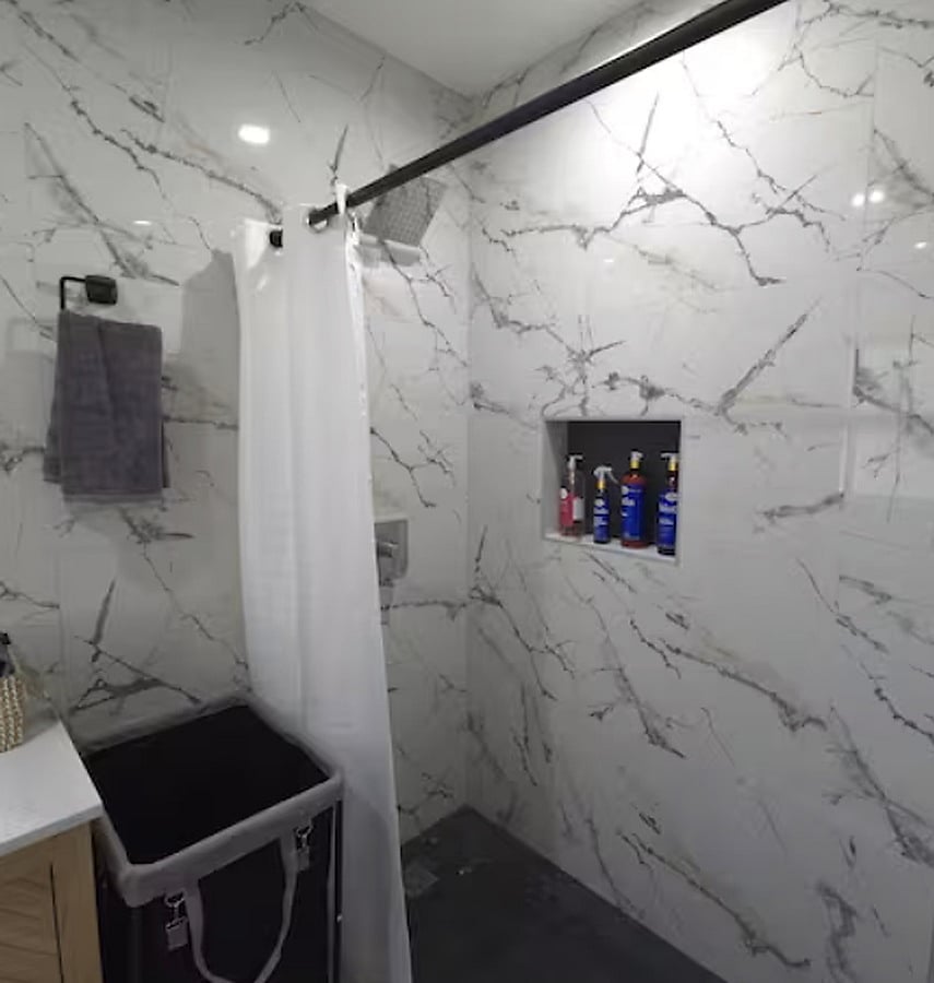 Furnished Finder property 1054827_1 photo 13