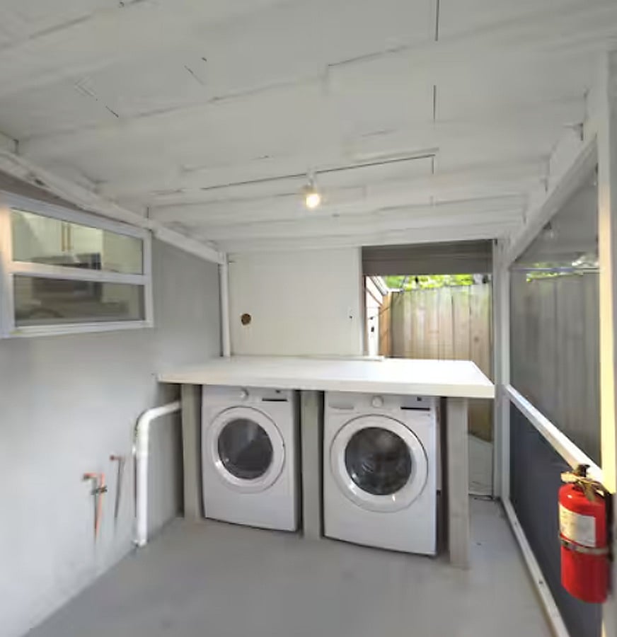 Furnished Finder property 1054827_1 photo 22