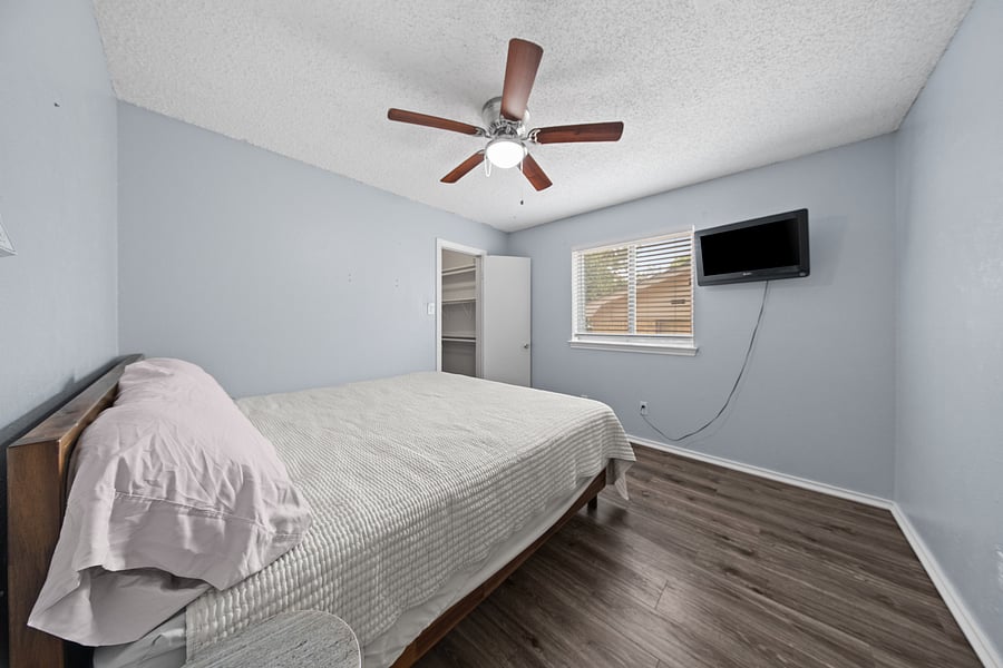 Furnished Finder property 1054840_1 photo 15