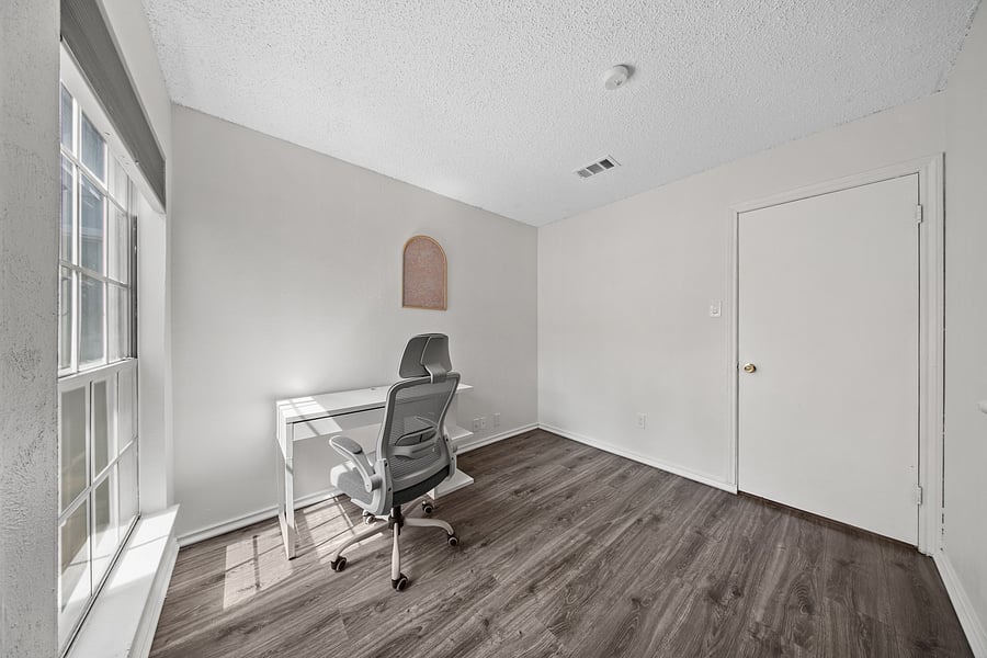 Furnished Finder property 1054840_1 photo 12